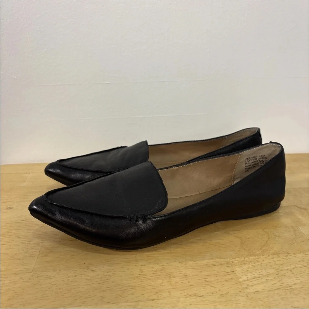 Steve Madden Women's Size 7.5 Leather Black Loafer Flats - Picture 4 of 9
